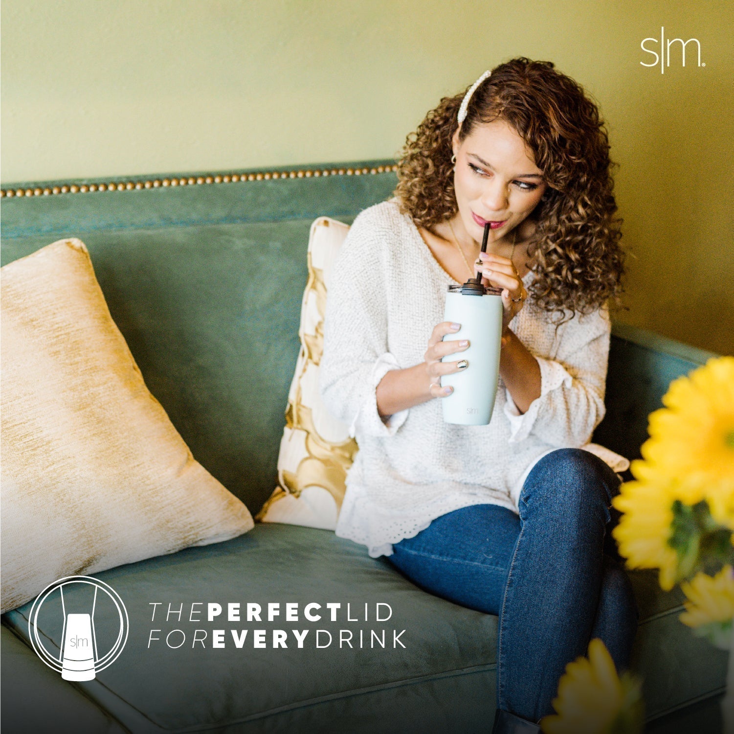 NFL Voyager Tumbler with Clear Flip Lid & Straw